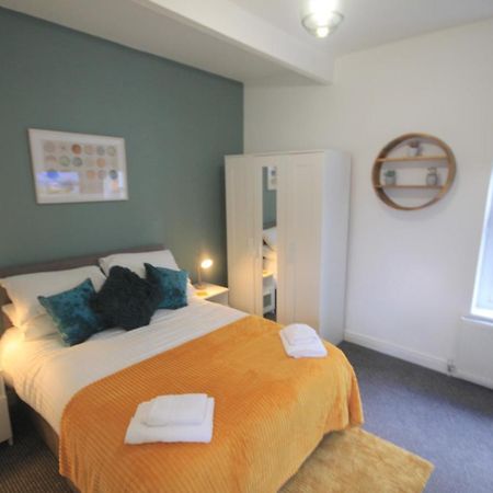 The Proof Room Cannock Bagian luar foto